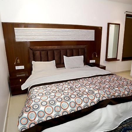 Vrindavan Guest House New Delhi Ngoại thất bức ảnh
