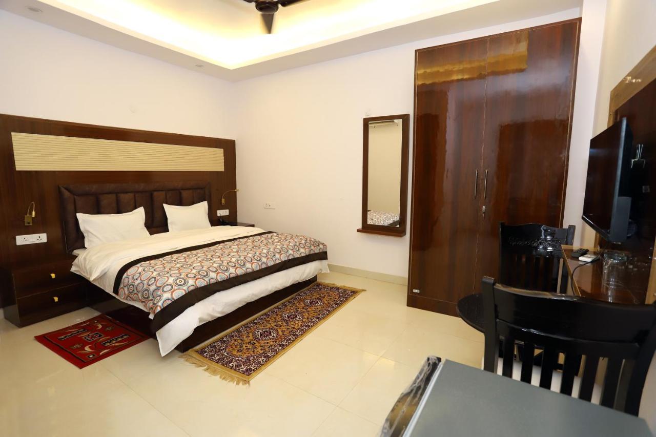 Vrindavan Guest House New Delhi Ngoại thất bức ảnh