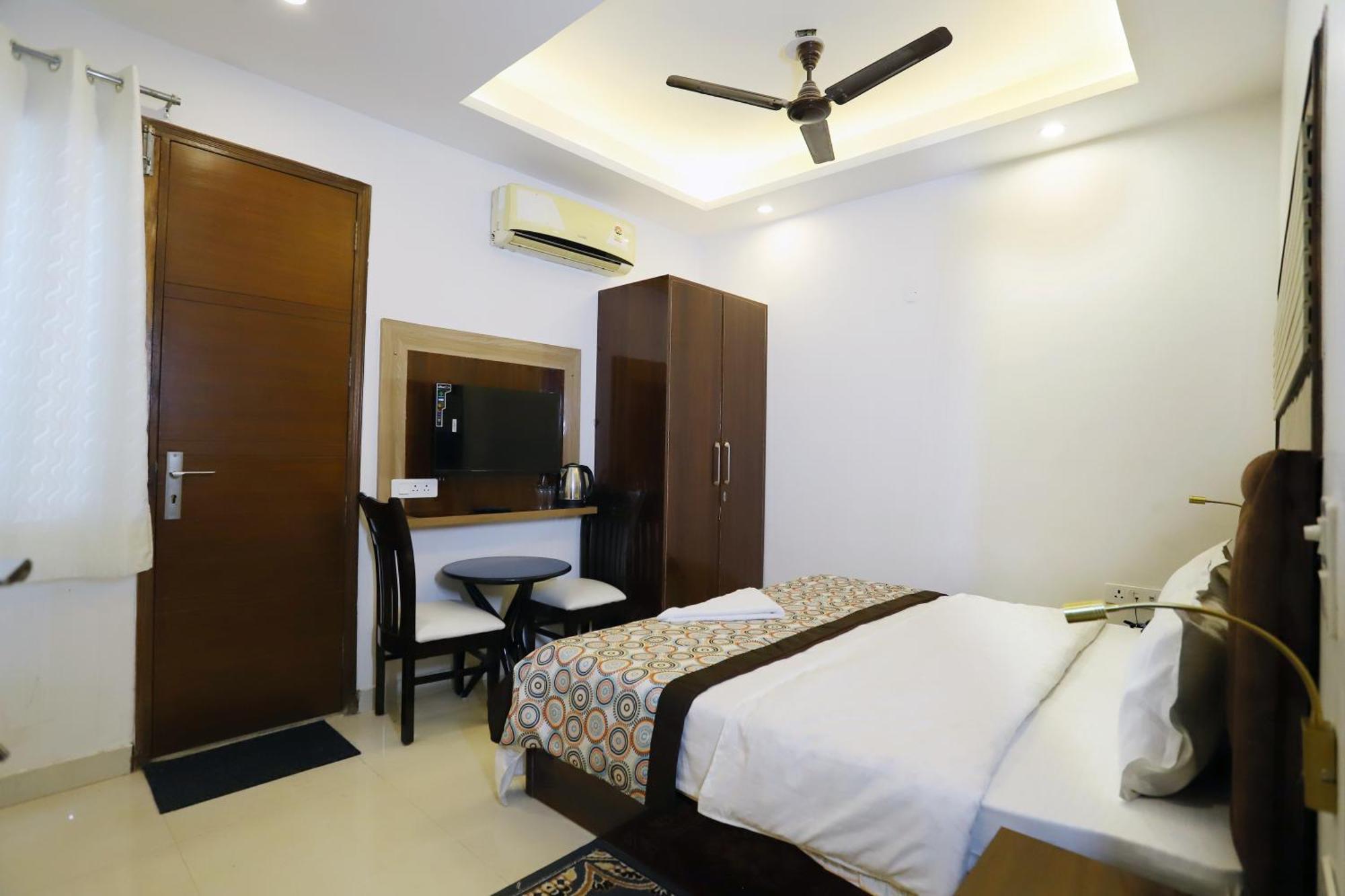 Vrindavan Guest House New Delhi Ngoại thất bức ảnh