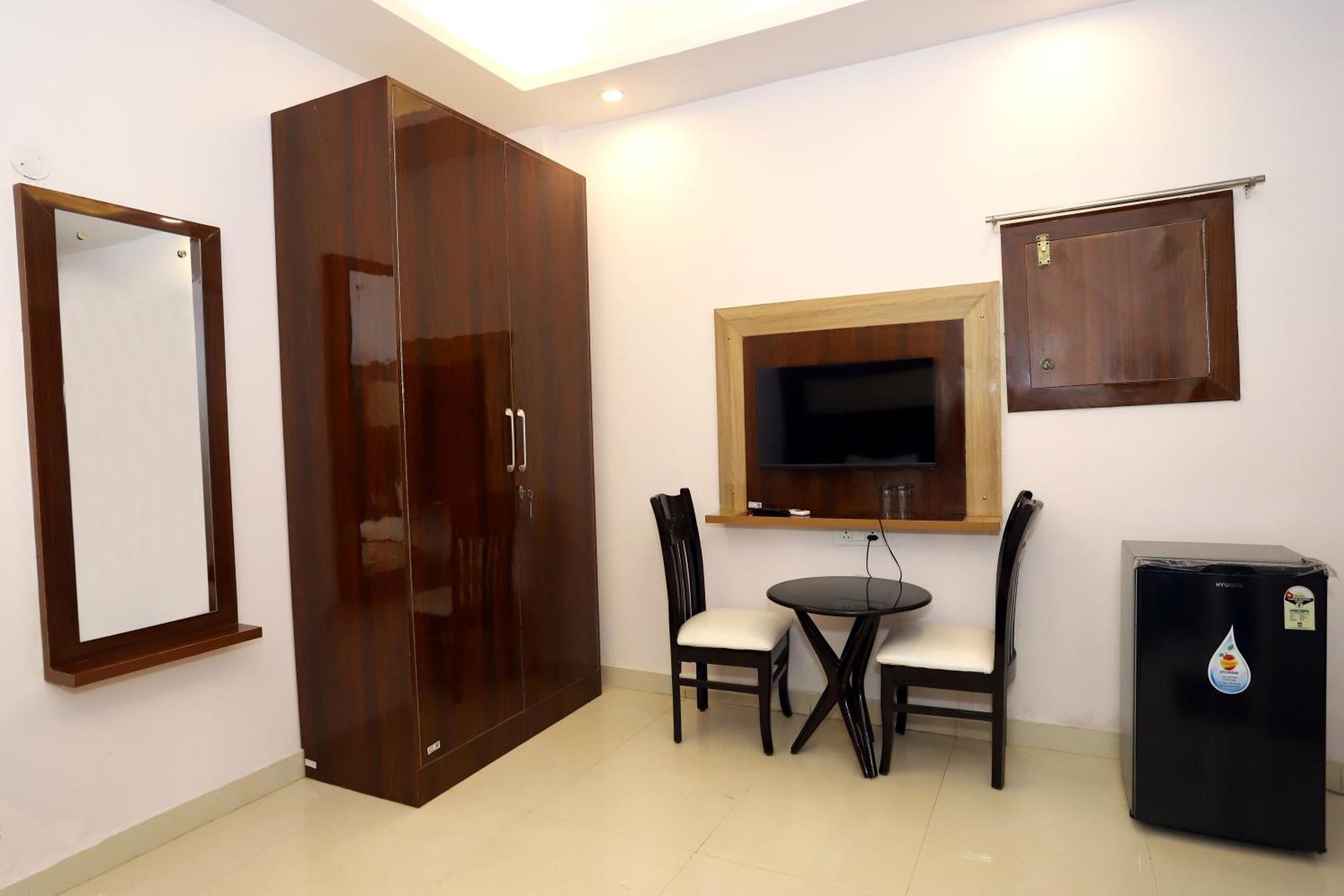 Vrindavan Guest House New Delhi Ngoại thất bức ảnh